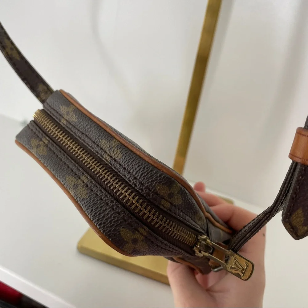 authentic with COA louis vuitton monogram mini danube crossbody bag - Picture 7 of 14